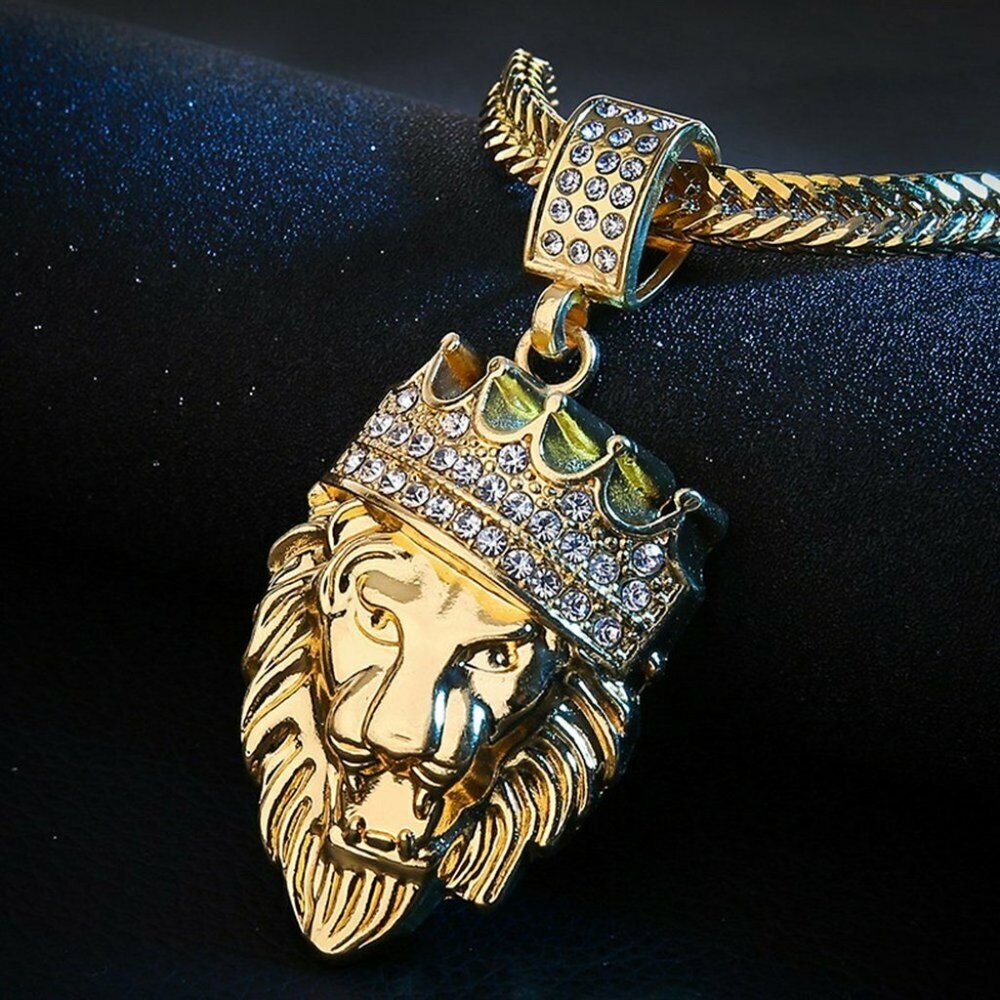 18k Gold Lion 18" Chain + Pendant